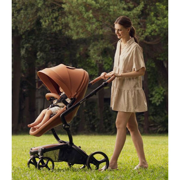 коляска 2 в 1 Mima Xari Max